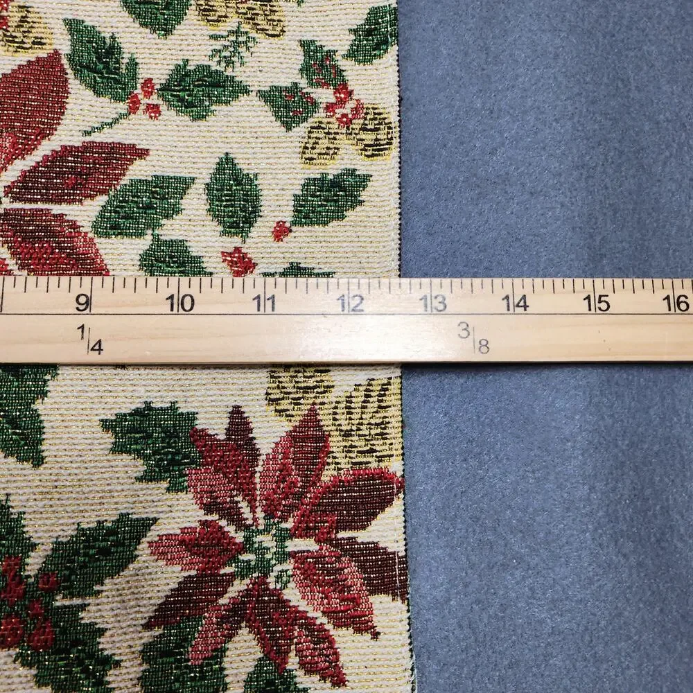 Christmas Pointsettia Tapestry Placemats Set of 4 Unbranded 19x12.5 Holiday